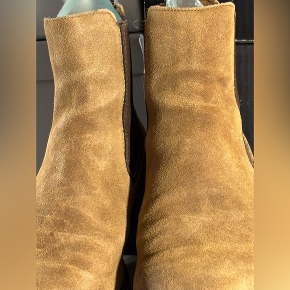 Men\'s Tan Suede Chelsea Boots main image 4